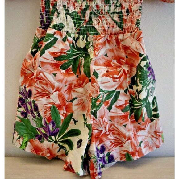 H&M Women's Sz Medium Multicolor Floral Puff-Sleeved Smocked Square Neck Romper - Picture 6 of 8